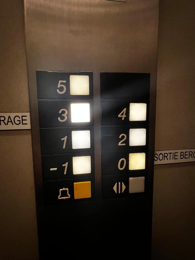 Palais 5Min Luxury&Cinema Studio 戛纳 外观 照片
