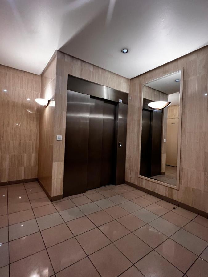Palais 5Min Luxury&Cinema Studio 戛纳 外观 照片